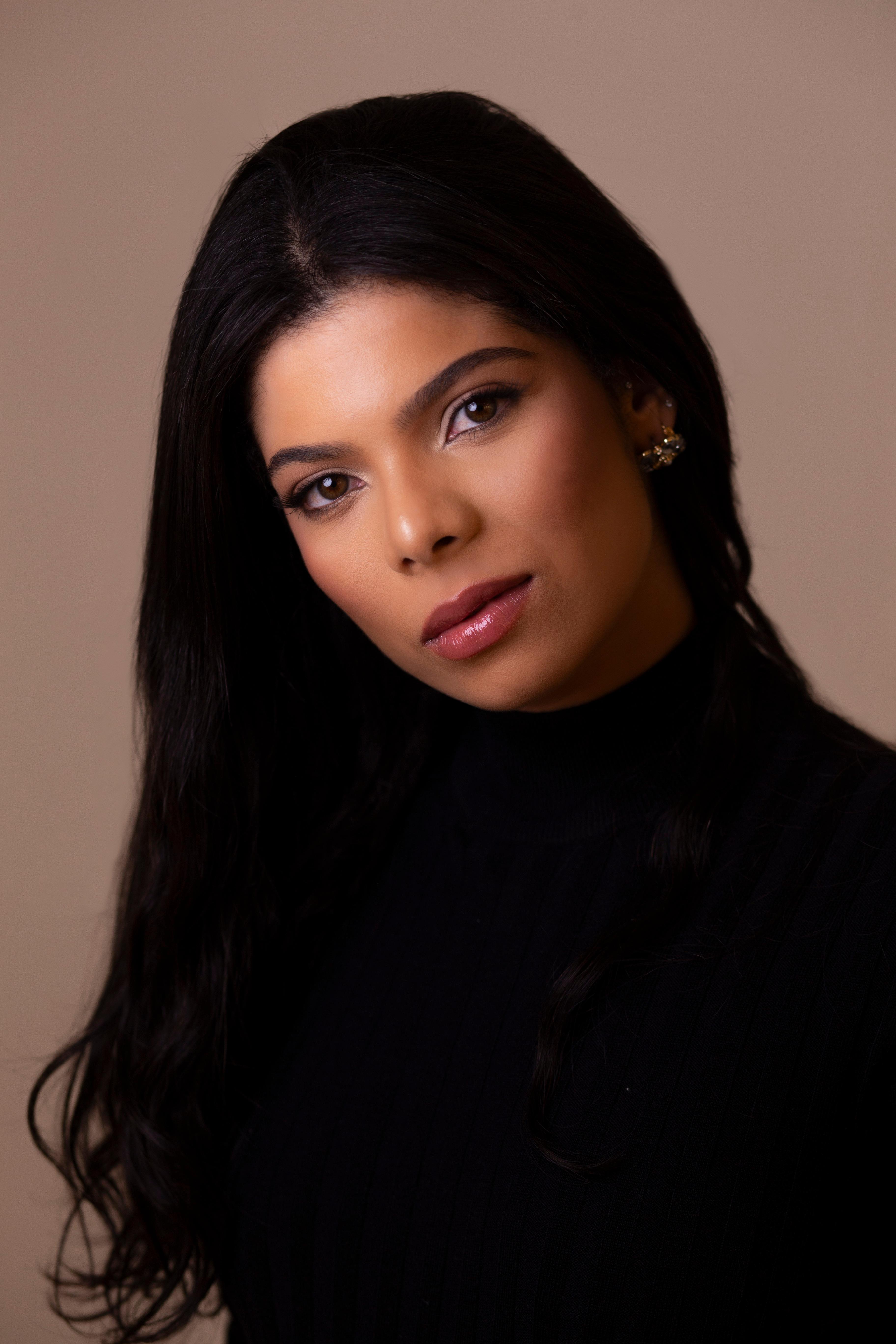 Dra. Sabrina Sousa